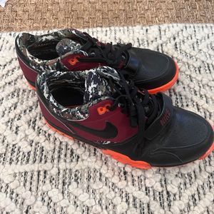 *rare Men’s Nike Air Trainer low top sneakers